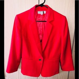 cropped Tahari coral blazer jacket- like new size 8P women’s